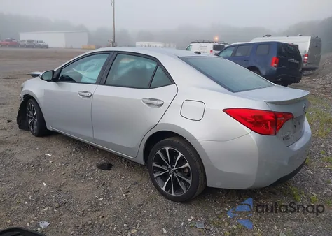 2018 Toyota Corolla Se z USA, uszkodzony, nr VIN 2T1BURHE4JC076121